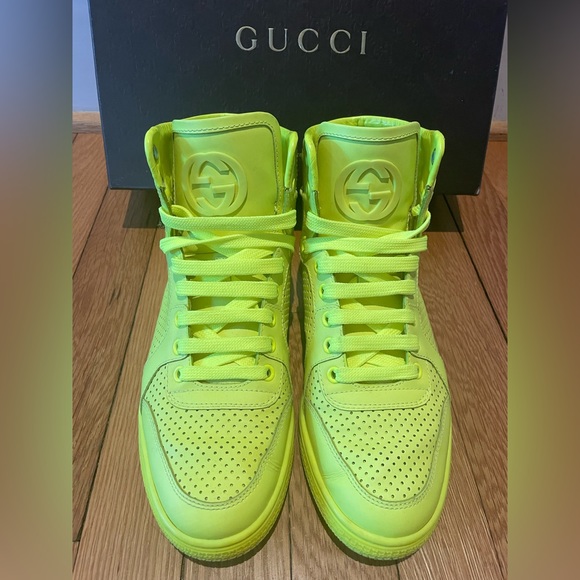 GENTLY USED AUTHENTIC GUCCI CALFSKIN CODA HIGH TOP NEON SNEAKERS SIZE 37.5/7.5 - Picture 4 of 9